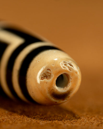 Vision Seal – 20th Century Four-Eyed Dzi Totem Pendant