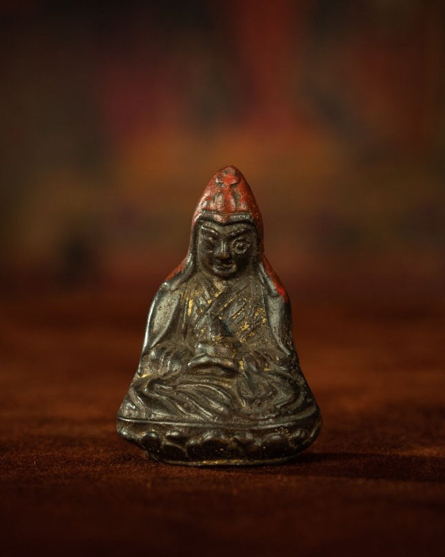 Qing Dynasty Tibetan Antique Statue Padmasambhava Round Sculpture Lima Copper Dzogchen Monastery