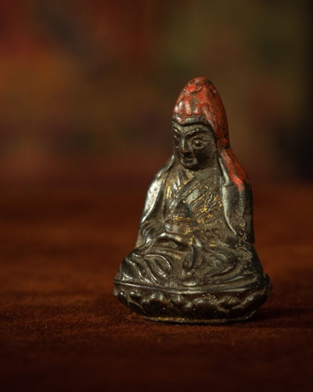 Qing Dynasty Tibetan Antique Statue Padmasambhava Round Sculpture Lima Copper Dzogchen Monastery