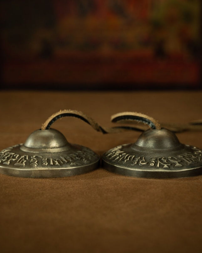 Qing Dynasty Tibetan Antique Six-Syllable Mantra Ting Sha Bell Lima Copper Sera Monastery