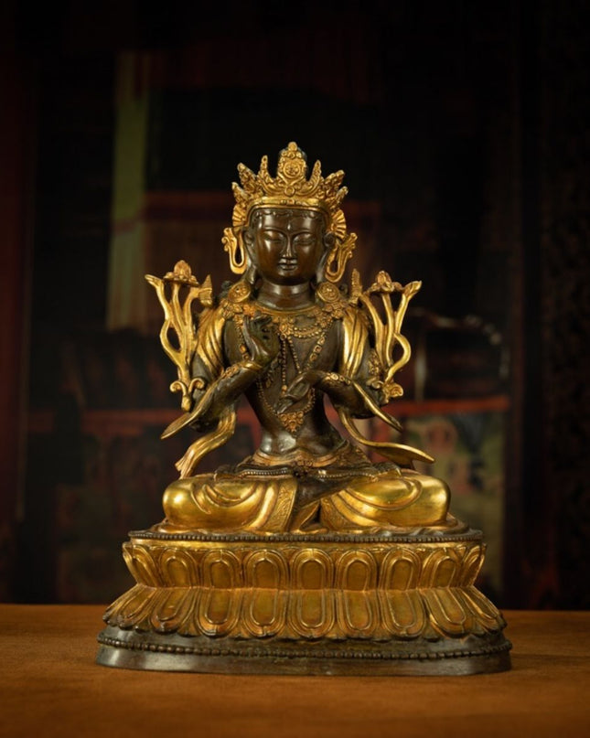 18th Century Tibetan Antique Statue Manjushri Giving Teachings Tibetan Gilt