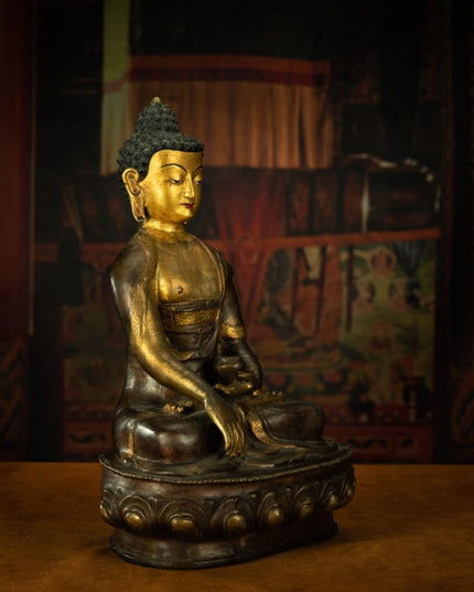 Qing Dynasty Tibetan Antique Statue Shakyamuni Buddha Copper Tibet