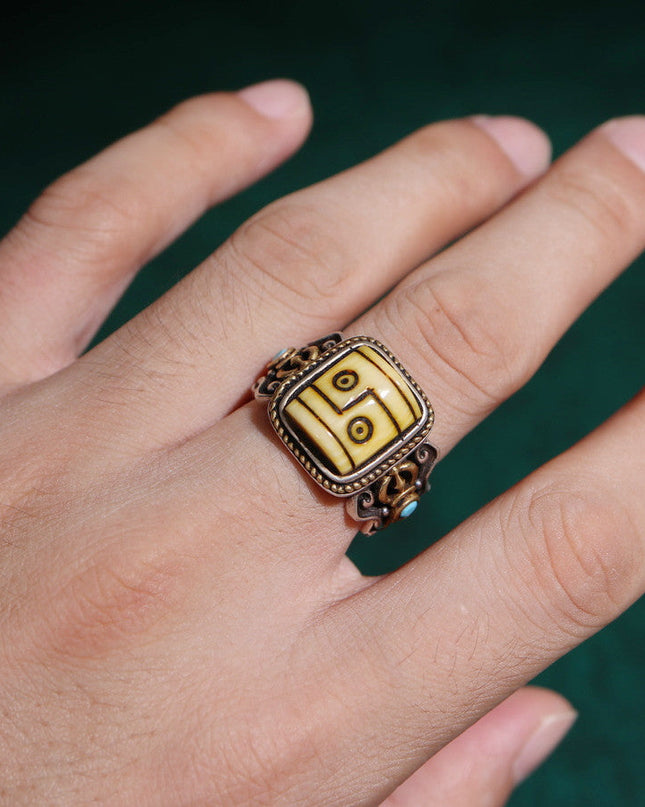 【Unique Item】Handcrafted Silver Ring with Etched Dzi Bead