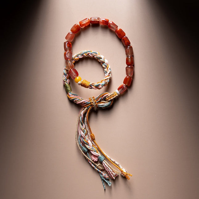 South Red Agate Bracelet – A Talisman of Good Fortune and Wealth