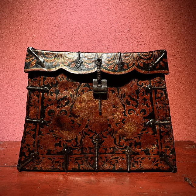 17th Century Painted Kirtimukha Tibetan Antique Storage Box Furniture from Central Tibet