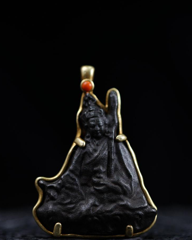 Thokcha Padmasambhava Pendant Necklace: Brass-Bordered Meteoritic Iron Amulet Artifact