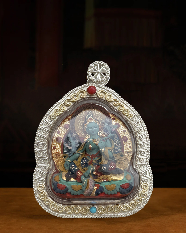 Silver-Cased Green Tara obstacle removal