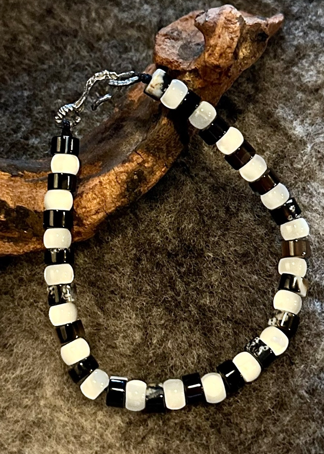 Black and White Shell Multi-Blessing Bracelet