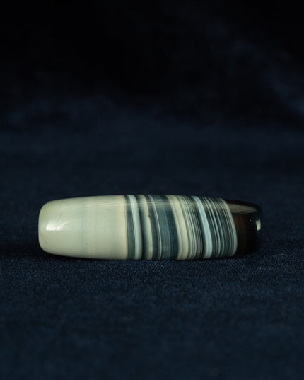 Qiong Beads Tibetan Millennium Dzi Beads Blue Qin sardonyx beads