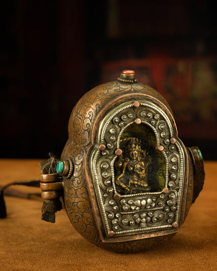 Rare Qing Dynasty Tibetan Silver Green Tara Ghau Box with Sacred Relic