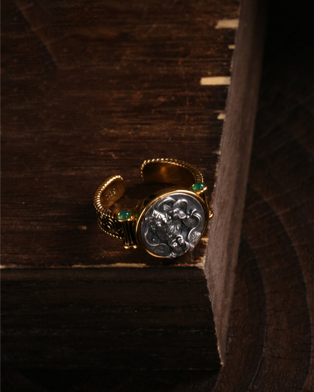 Zakirum carves Himalayan-style fortune ring