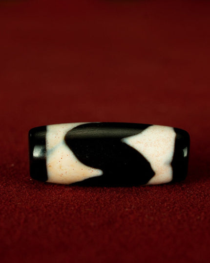 Tiger Tooth Old Dzi Beads Tibetan Millennium Dzi Beads Full of Pure Cinnabar