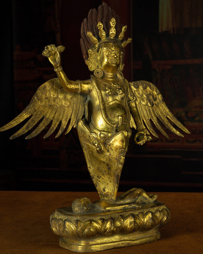 Qing Dynasty Puba Vajra subdues demons and protects the Dharma Tibetan antique Buddha statue  gilt