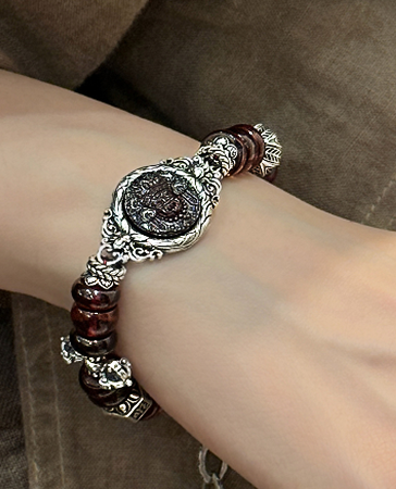 Silver Blood Amber Zakirum Inlay Bracelet