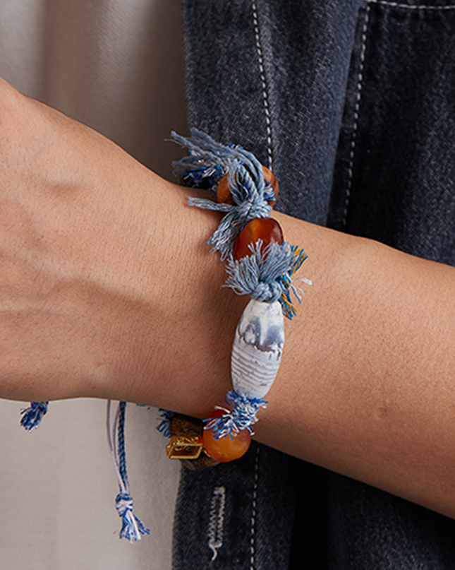 Himalayan Style Woven Cord Dzi Bead Silver Zakirum Bracelet