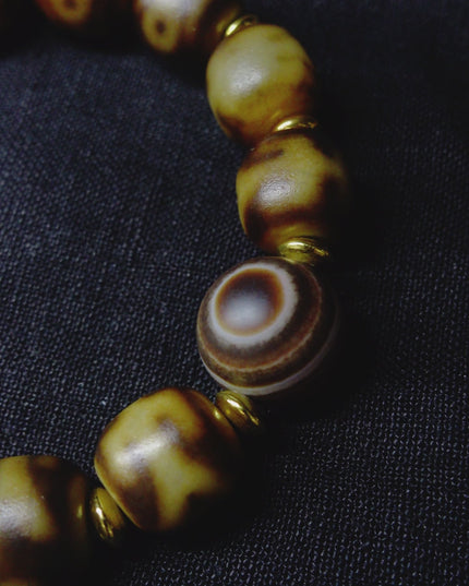 【Unique Item】 Precious Person Dzi bead Evil Eye Protection Pure Natural Tianyan Bracelet