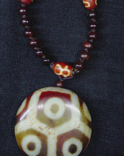 【Unique Item】 Longevity, Wealth Energy Eight-eyed turtle shell Dzi bead lotus multi-totem necklace