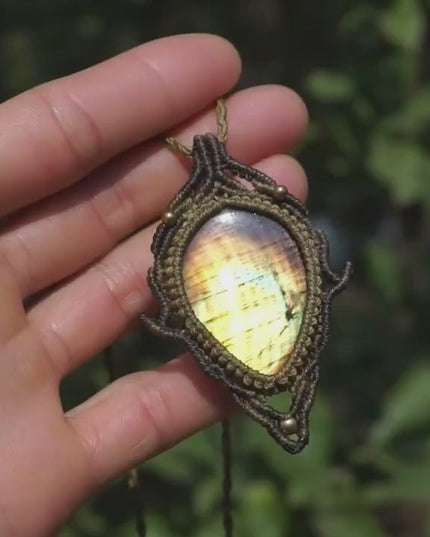 Echo of Peace Labradorite Wax Rope Pendant