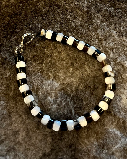 Black and White Shell Multi-Blessing Bracelet