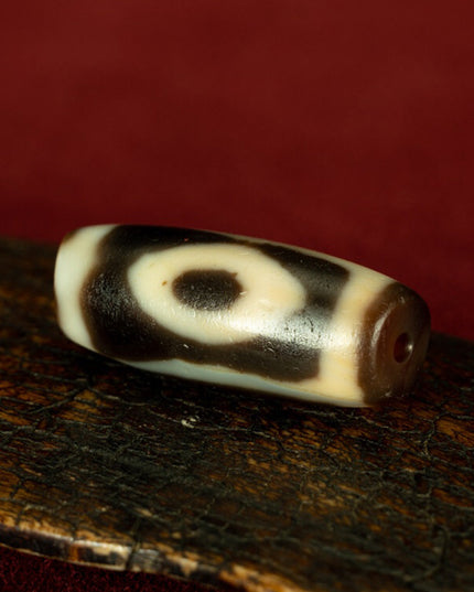 Double Buddha Eyes Old Dzi Beads Tibetan Millennium Dzi Beads Pure and Rare