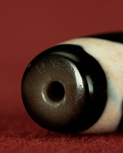 Tiger Tooth Old Dzi Beads Tibetan Millennium Dzi Beads Full of Pure Cinnabar