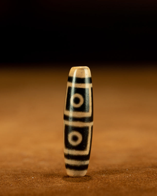 Vision Seal – 20th Century Four-Eyed Dzi Totem Pendant
