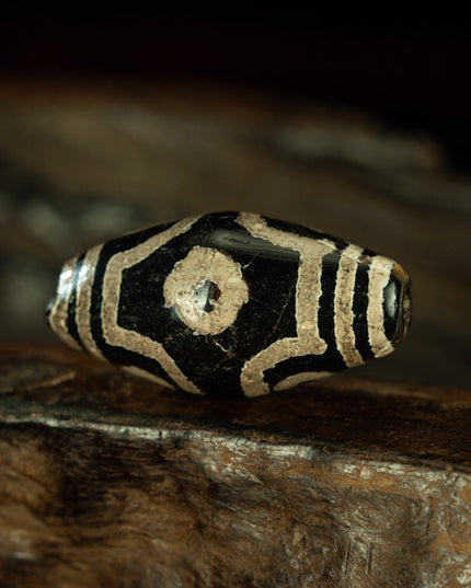 Vajra Mandala Six Eyes Old Dzi Beads Tibetan Millennium Dzi Beads Inlaid Erosion