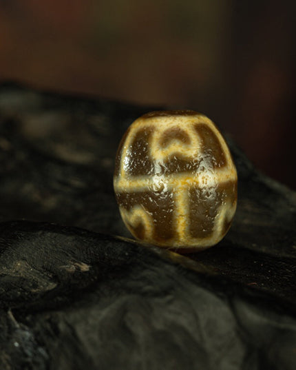 Yellow Tooth Padmasambhava Dalo Old Dzi Beads Tibetan Millennium Dzi Beads Pure and Rare