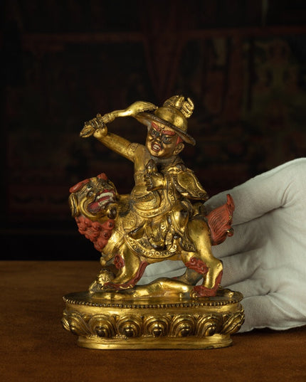 Qing Dynasty Vajra Single Firm Protector Tibetan Antique Buddha Statue Full of Gold Water