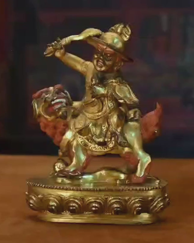 Qing Dynasty Vajra Single Firm Protector Tibetan Antique Buddha Statue Full of Gold Water