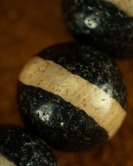 Ancient Natural Bhaisajyaguru 108 Tibetan Antique Beads