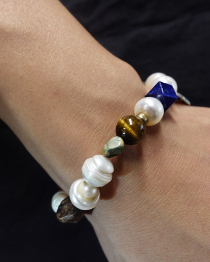 Regal Pearl Lapis Lazuli Himalayan Bracelet