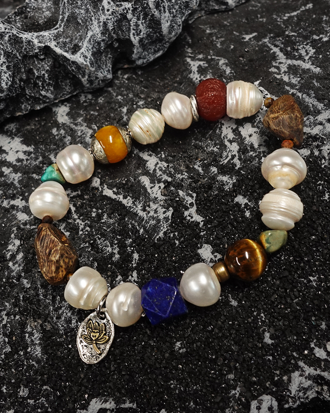 Regal Pearl Lapis Lazuli Himalayan Bracelet