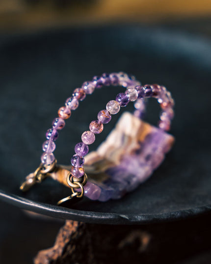 Hand Bracelet with Amethyst Agate and Brass