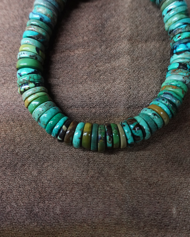 【Unique Item】 Natural Turquoise Dzi  Bead Bracelet (Women's Edition)