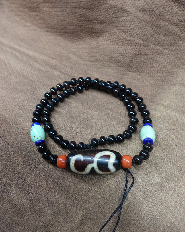 【Unique Item】 Himalayan Goddess Lotus Double-sided Dzi Bead Necklace