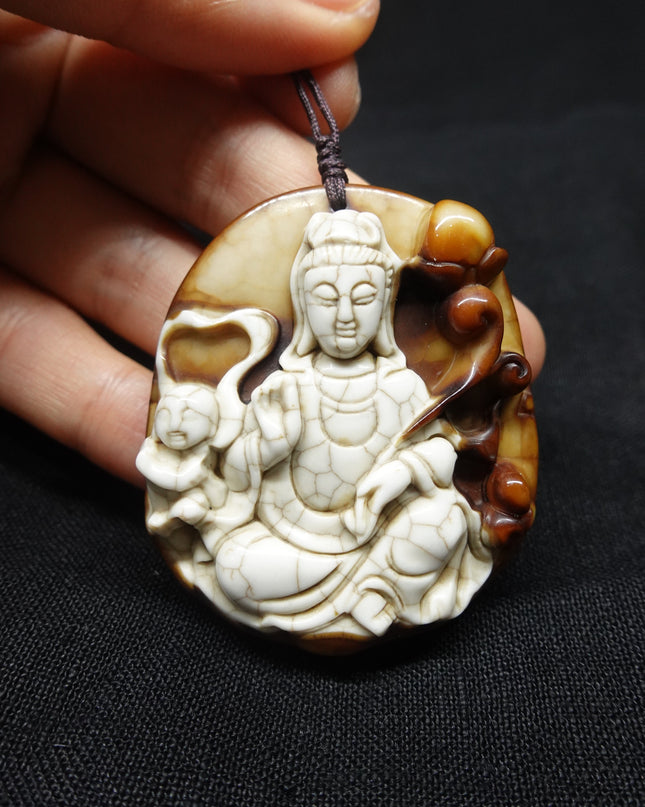 【Unique Item】 Goddess of Mercy Amulet, Buddha Amulet, Treasure Vase Heavenly Bead Pendant