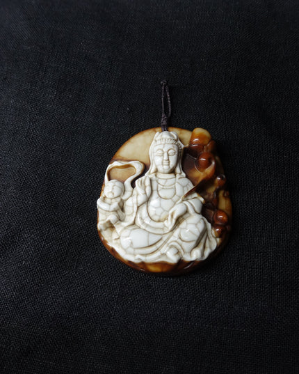 【Unique Item】 Goddess of Mercy Amulet, Buddha Amulet, Treasure Vase Heavenly Bead Pendant
