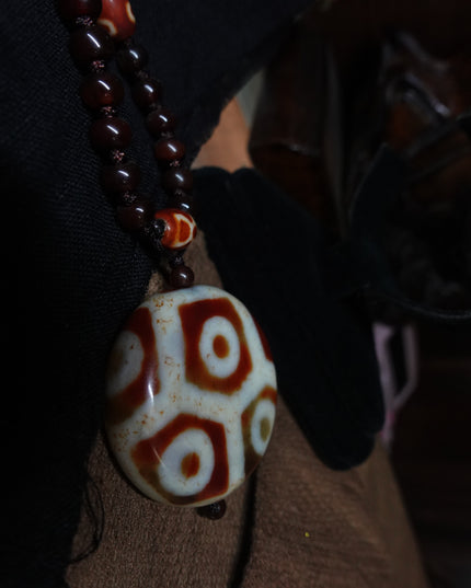 【Unique Item】 Longevity, Wealth Energy Eight-eyed turtle shell Dzi bead lotus multi-totem necklace