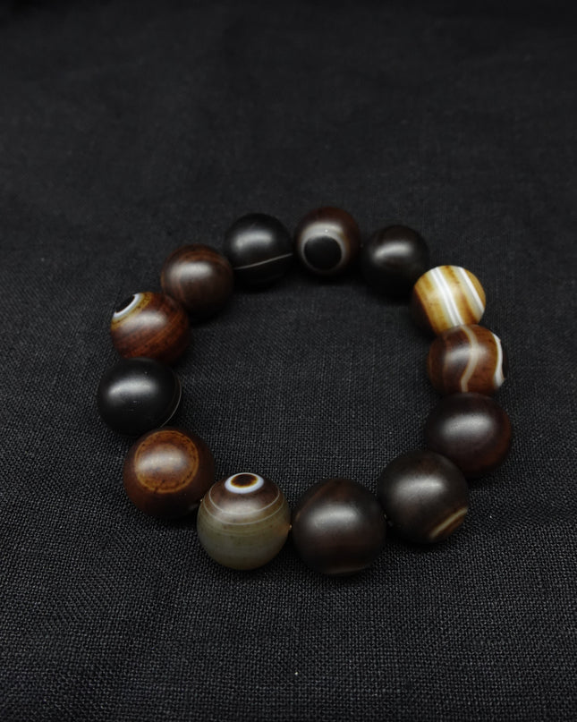 【Unique Item】 Sacred Eye Dzi bead bracelet