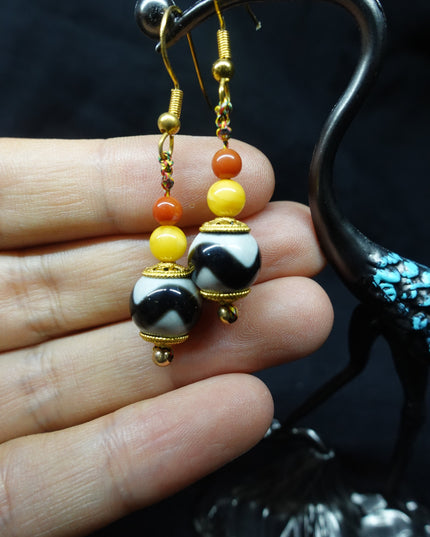 【Unique Item】 Tiger Tooth Dzi bead Earrings  for health