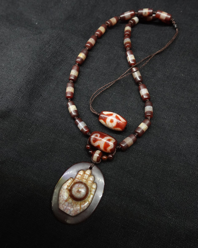 【Unique Item】 Noble Person Lotus Buddha Hand Seal Dzi bead  Necklace