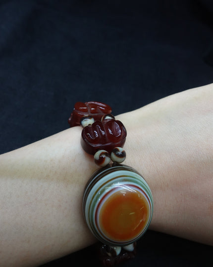【Unique Item】God of Wealth Mantra Rainbow Dzi Bead Bracelet