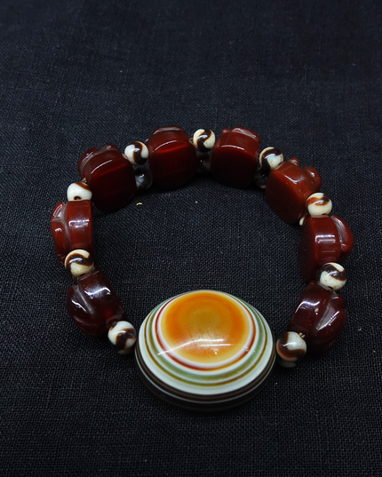 【Unique Item】God of Wealth Mantra Rainbow Dzi Bead Bracelet