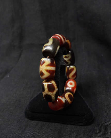 【Unique Item】 Large Dzi bead Multi-Totem Bracelet for Wealth and Blessing