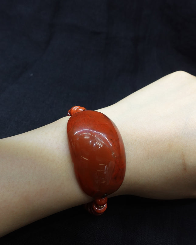 【Unique Item】 "Crimson Blaze of Fortune" Big Nanhong agate Bracelet