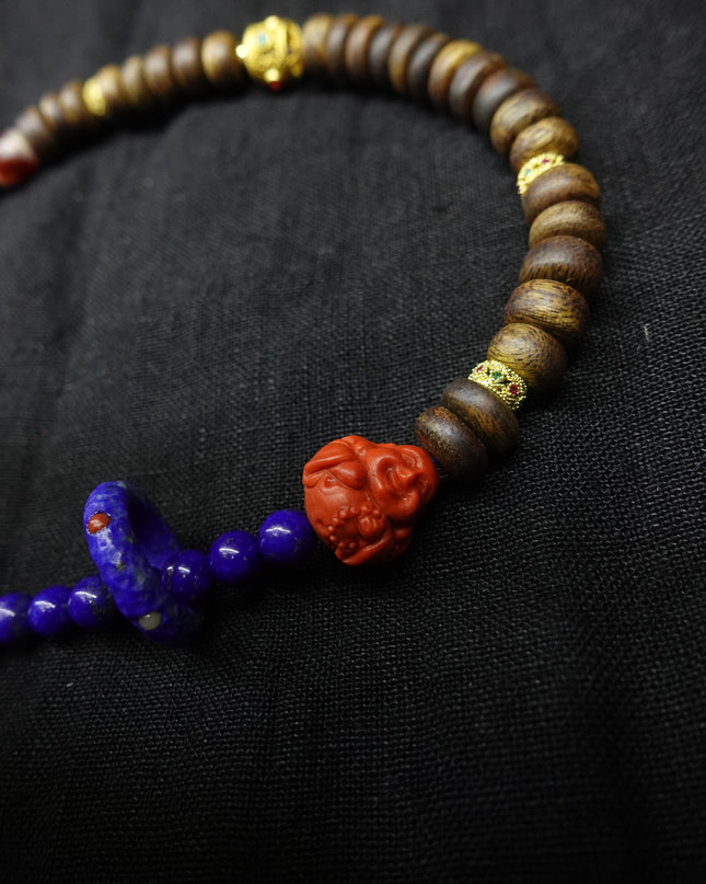 【Unique Item】 Lapis lazuli, agarwood, red coral, double-circle bracelet
