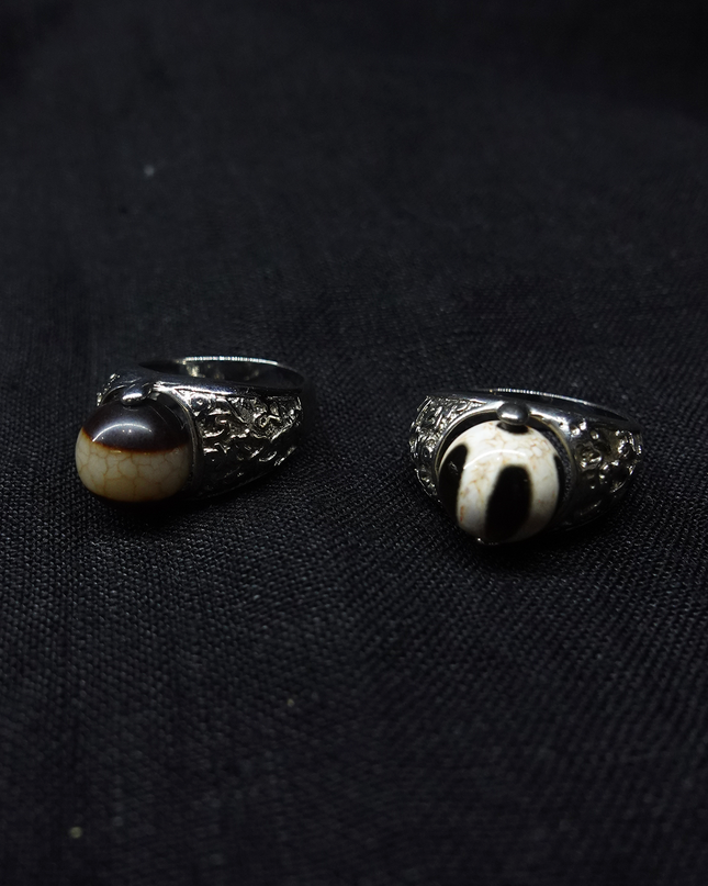 【Unique Item】 Rotatable wealthy Five-line  Dzi bead Ring