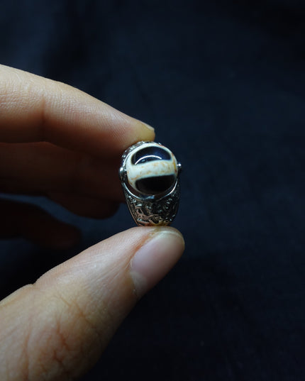 【Unique Item】 Rotatable wealthy Five-line  Dzi bead Ring