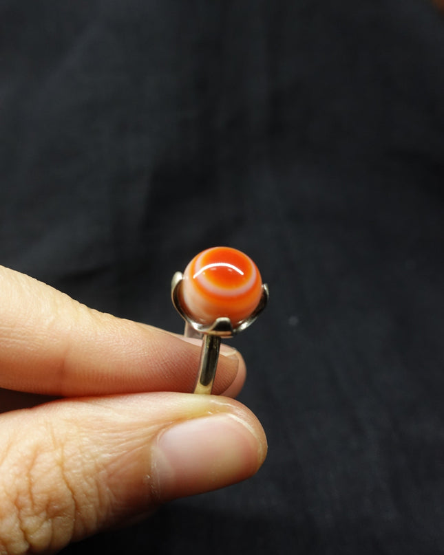 【Unique Item】 Round South Red Ring